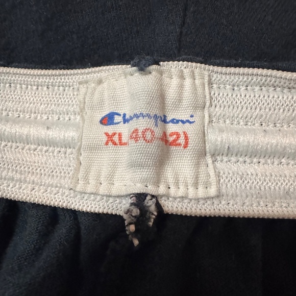 VINTAGE CHAMPION ATHLETIC SHORTS W/ EMBROIDERED LOGO Size XL (40-42) - Picture 4 of 5